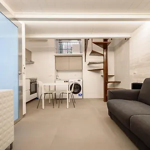  Appartamento Riviera Di Chiaia 155
